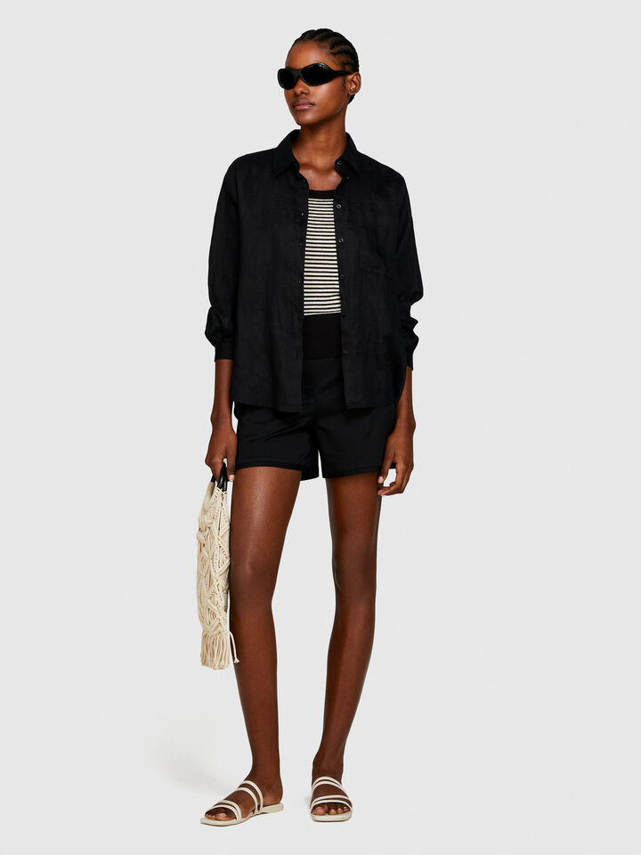 Regular fit shorts - women's shorts - Black | Sisley image number 1